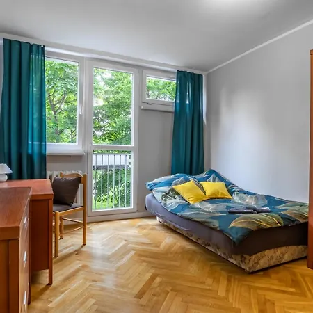 Center Classicrooms * وارسو