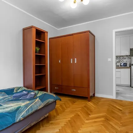 Center Classicrooms * Varşova